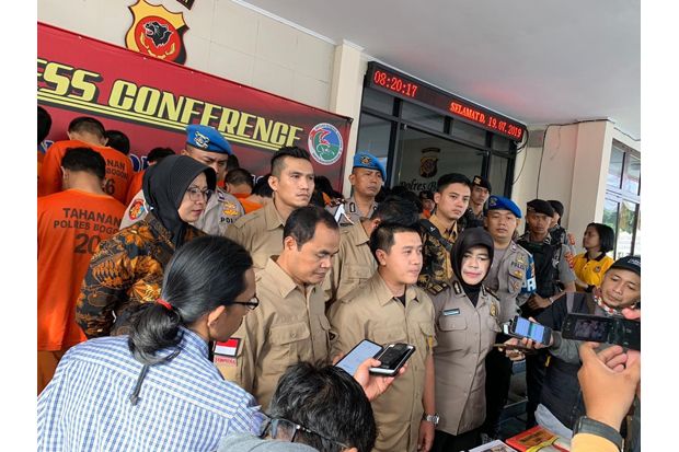Polisi Bongkar Industri Rumahan Pil Ekstasi di Bogor