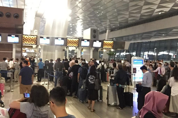 Sempat Down, Sistem Check-In di Terminal 3 Bandara Soetta Sudah Normal