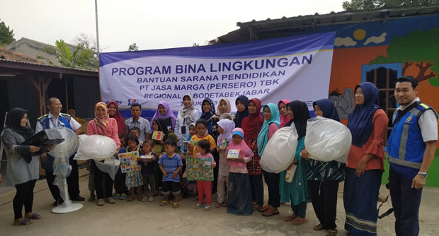Dukung Pendidikan, Jasa Marga Salurkan Bantuan Bina Lingkungan di Tangerang