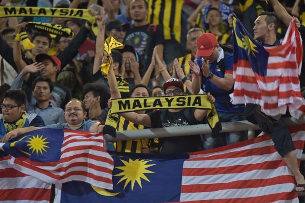 Ratusan Suporter Malaysia Akan Dikawal dari Bandara Soetta ke SUGBK