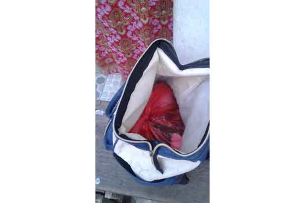 Mayat Bayi Terbungkus Plastik Dalam Tas Gegerkan Warga Gunung Putri