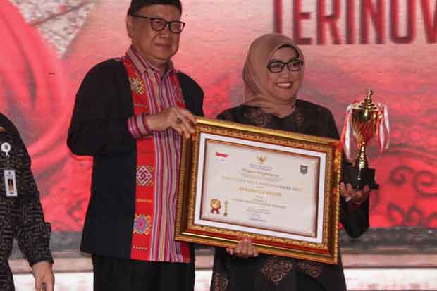 Diusung Ade Yasin, Bogor Raih Penghargaan Kabupaten Terinovatif