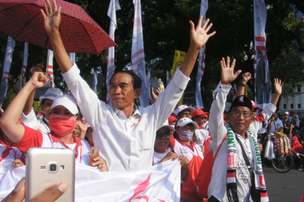 Gelar Syukuran, Relawan Sampaikan PR untuk Jokowi-Maruf Amin