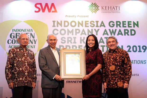 Peduli Lingkungan, PT RLU Kembali Raih Green Company Award