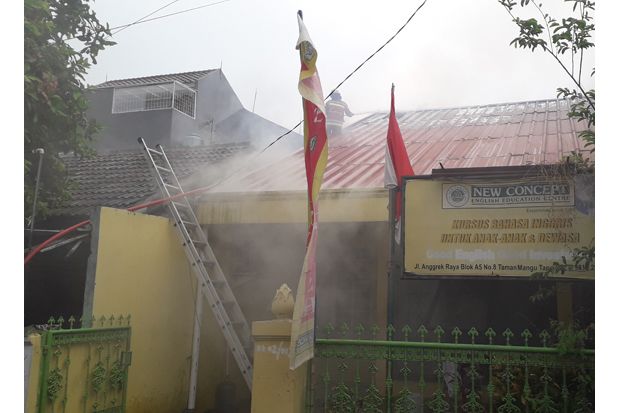 Korsleting Listrik, Tempat Kursus Bahasa Inggris di Pondok Aren Terbakar