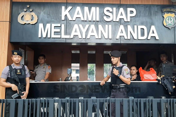 Terkait Aksi Bom Bunuh Diri di Medan, Polres Jakbar Perketat Pengamanan