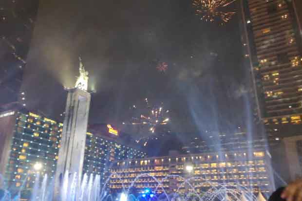 Selamat Datang 2020, Pesta Kembang Api Hiasi Langit Jakarta