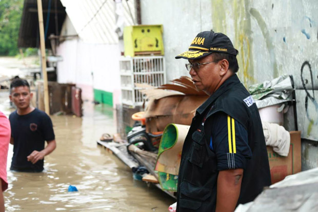 Kemensos Distribusikan Logistik untuk Korban Banjir di Bekasi