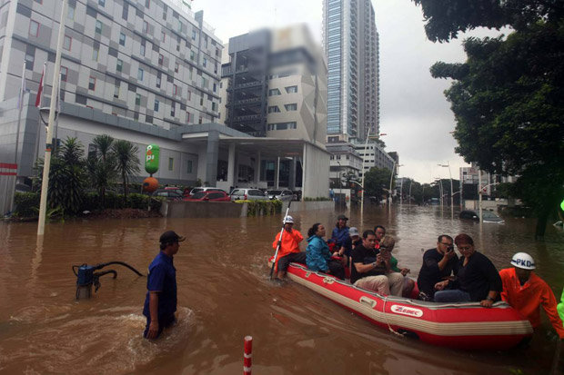 Rumah Warga Jakarta Banjir Air, Hotel-hotel Banjir Tamu