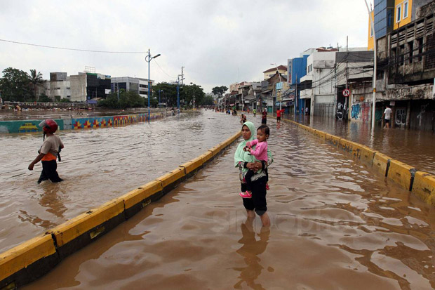 Dinas SDA DKI Tak Merasa Terlambat Keluarkan Early Warning Banjir