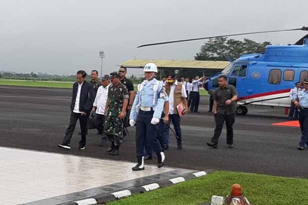 Terkendala Cuaca, Helikopter Jokowi Tak Dapat Mendarat di Sukajaya Bogor