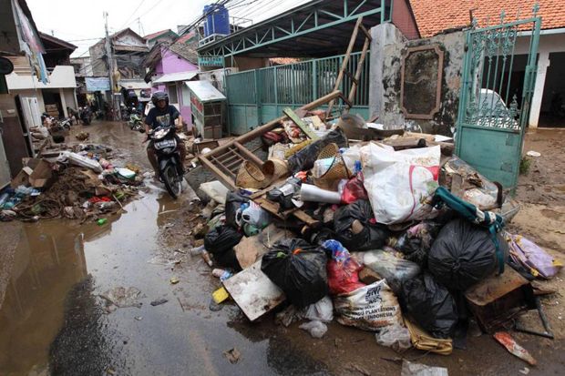 Pasca-banjir, 2.352 Warga Jakarta Timur Idap Muskuloskeletal dan ISPA