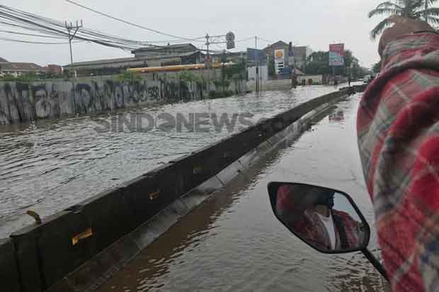 Soal Jalan Rusak Usai Banjir, Sudin Bina Marga: Itu Bekas Utilitas