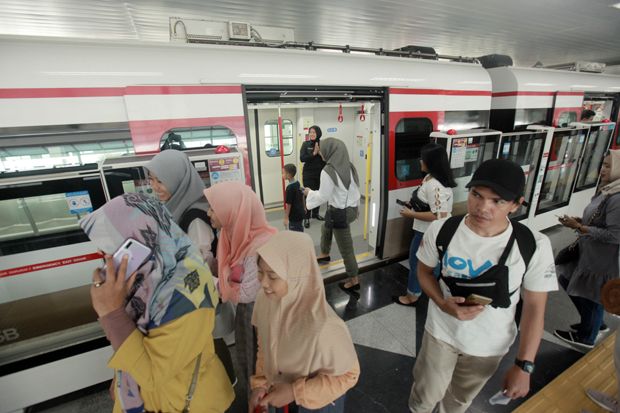 Curah Hujan Tinggi, LRT Jakarta Lakukan Langkah Antisipasi Banjir