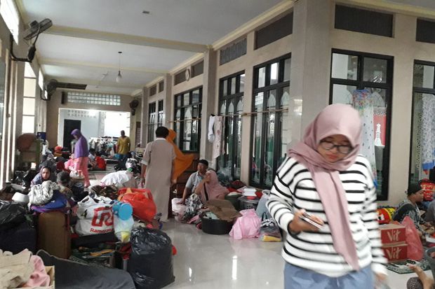 Hari Keempat, Banjir di Periuk Tangerang Masih Setinggi 1,5 Meter