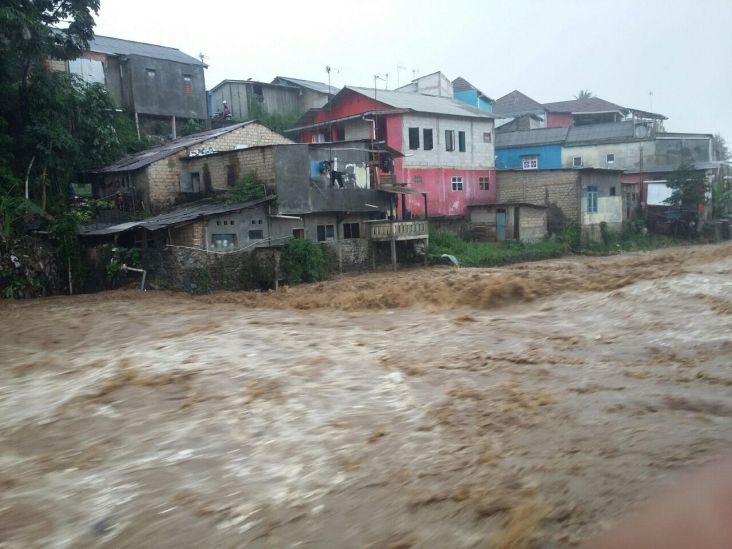 Terkena Proyek Pelebaran Sungai Ciliwung, Warga Bakal Dipindah ke Rusun