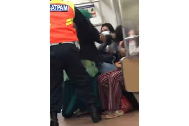 Keributan di Gerbong Wanita Commuter Line Arah Bogor Viral