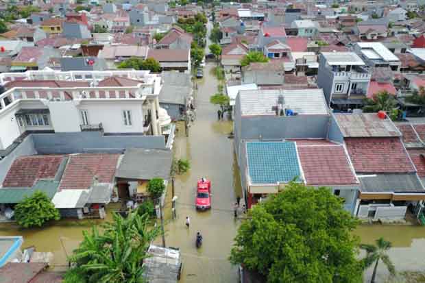 Saluran Air Buruk Jadi Penyebab Banjir di Perumahan Harapan Indah Bekasi