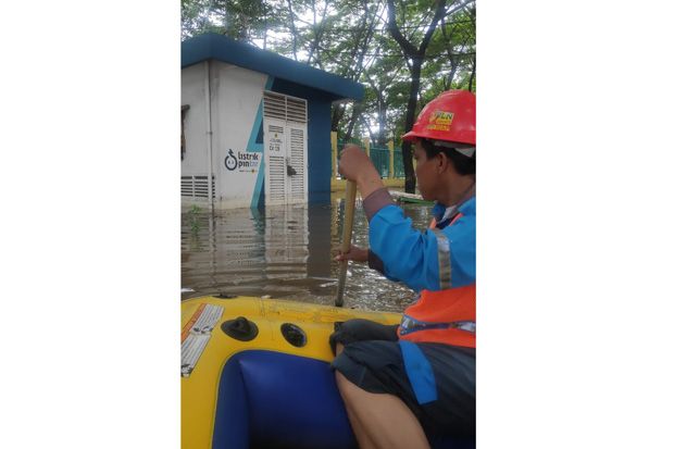 Untuk Keselamatan Warga, PLN Padamkan Sejumlah Wilayah Terdampak Banjir