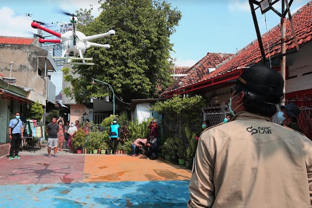Pemkot Jaksel Bersama TNI dan Fasi Semprotkan Disinfektan di SCBD