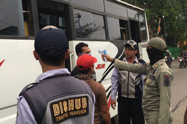 Wabah Corona Bikin 70 Persen Armada Bus di Bekasi Tak Beroperasi