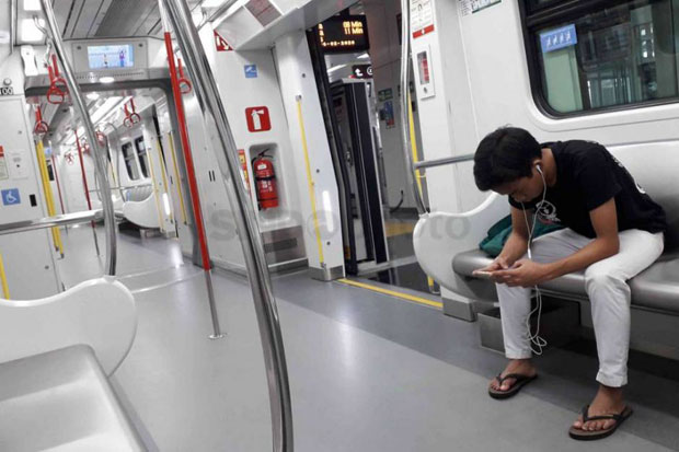 Penumpang Turun Drastis, LRT Perpanjang Durasi Kedatangan Jadi per 30 Menit